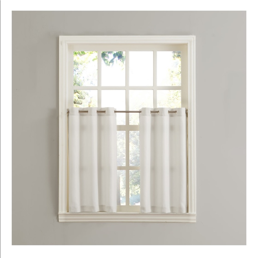 Top of the Window tier curtains